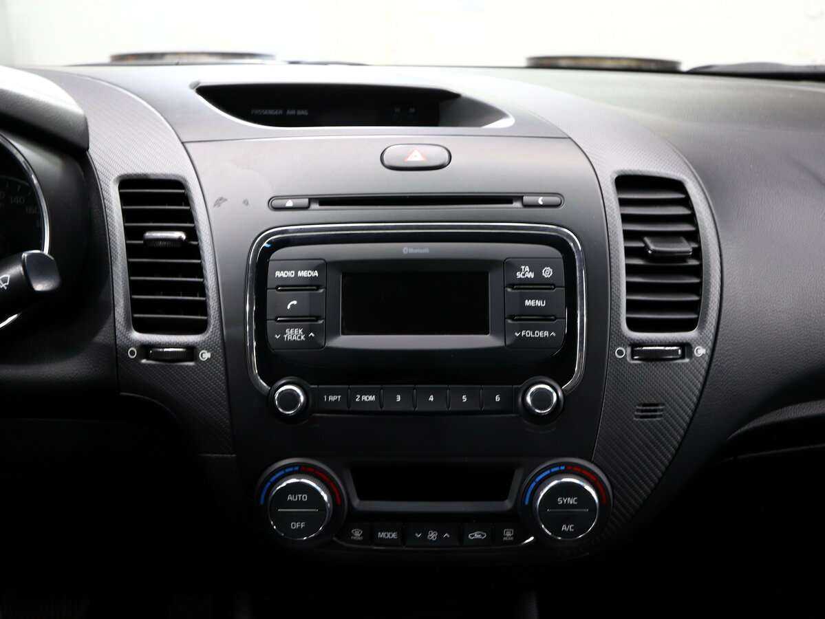 Kia Cerato, 2018 Фото №17