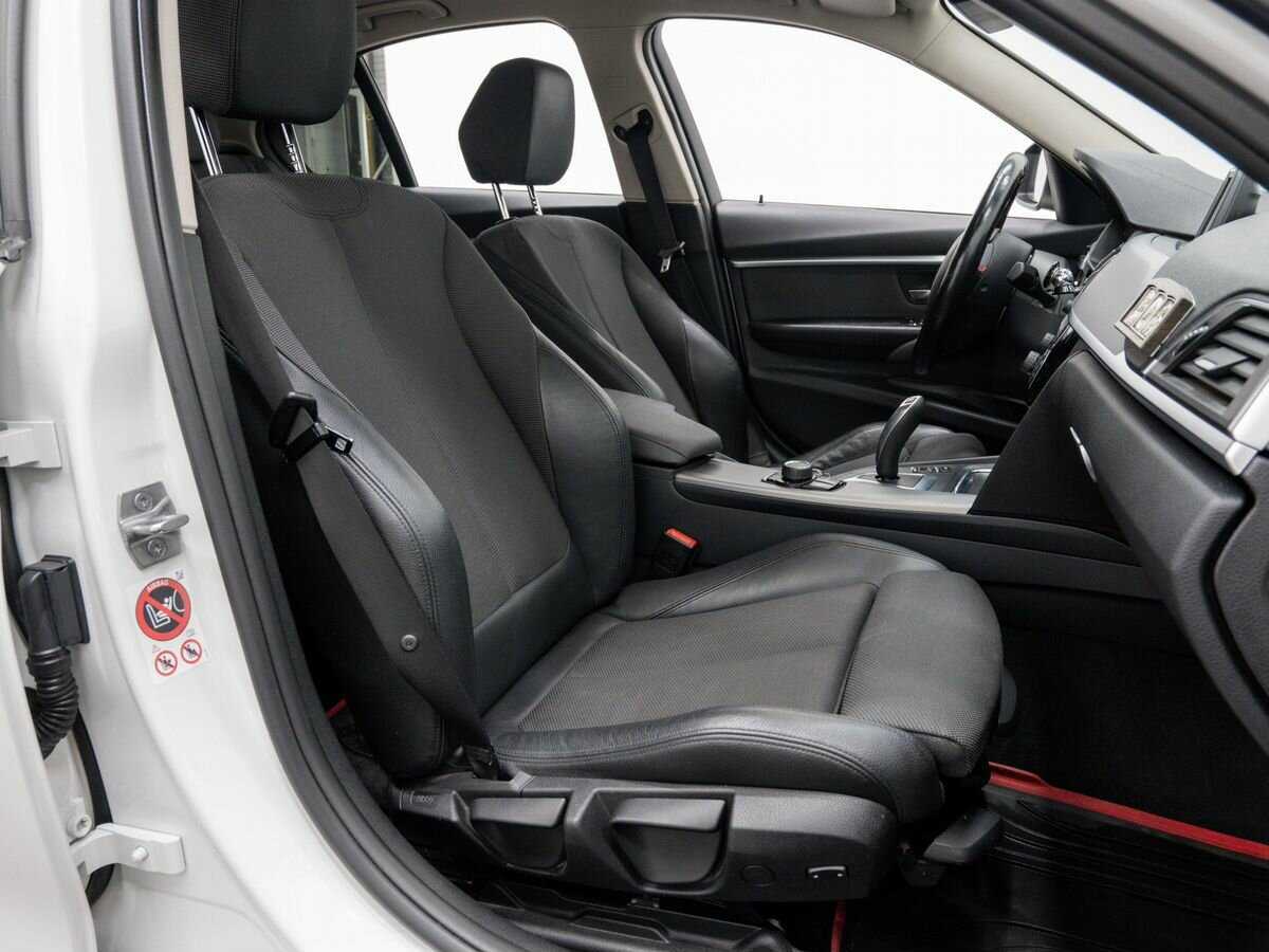 BMW 3 серии 320d xDrive, 2017 Фото №8