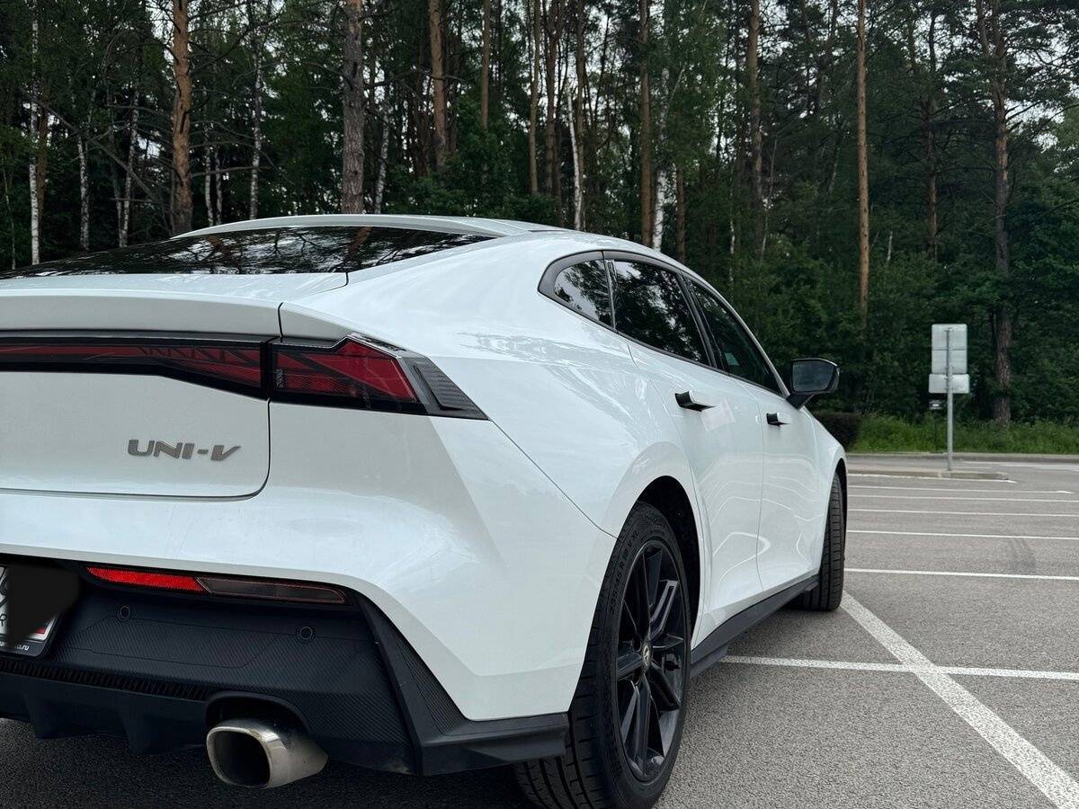 Changan UNI-V, 2023 Фото №3