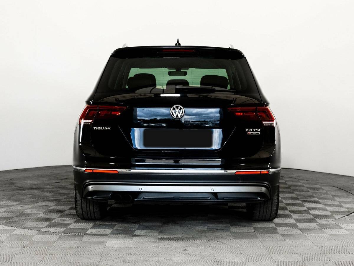 Volkswagen Tiguan, 2018 Фото №6