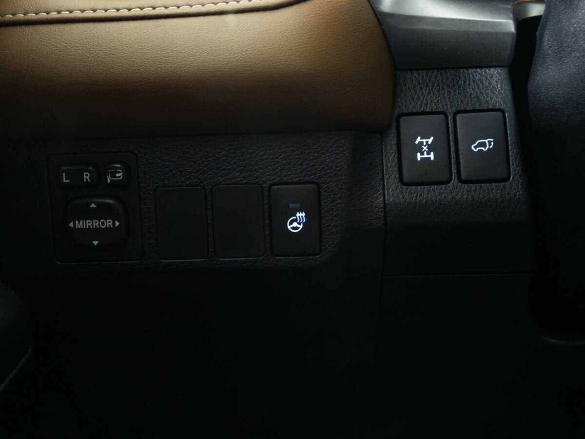 Toyota RAV4, 2019 Фото №22