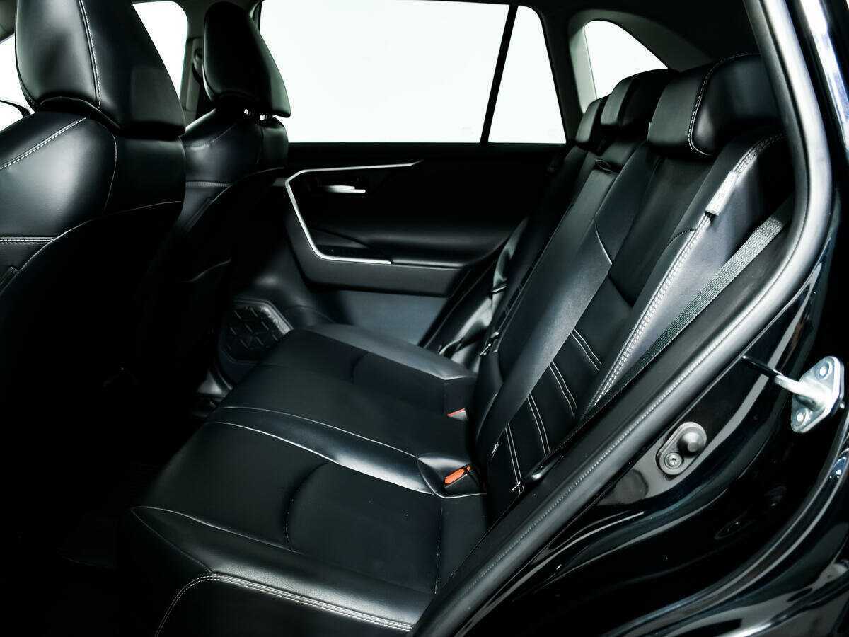 Toyota RAV4, 2020 Фото №12