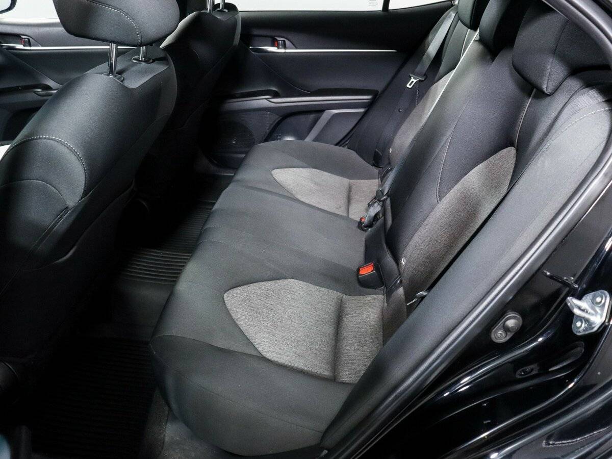 Toyota Camry, 2021 Фото №7