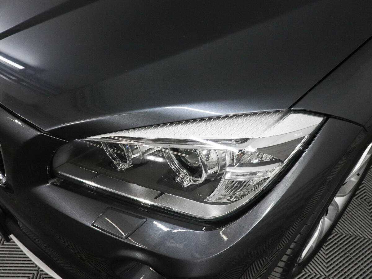 BMW X1 20i, 2013 Фото №7