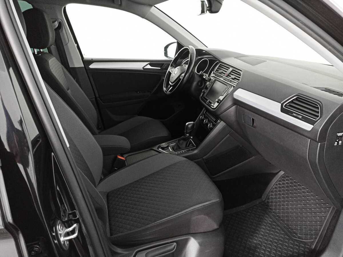Volkswagen Tiguan, 2017 Фото №11
