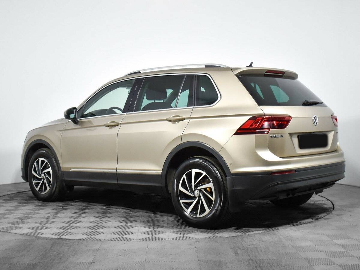 Volkswagen Tiguan, 2018 Фото №7
