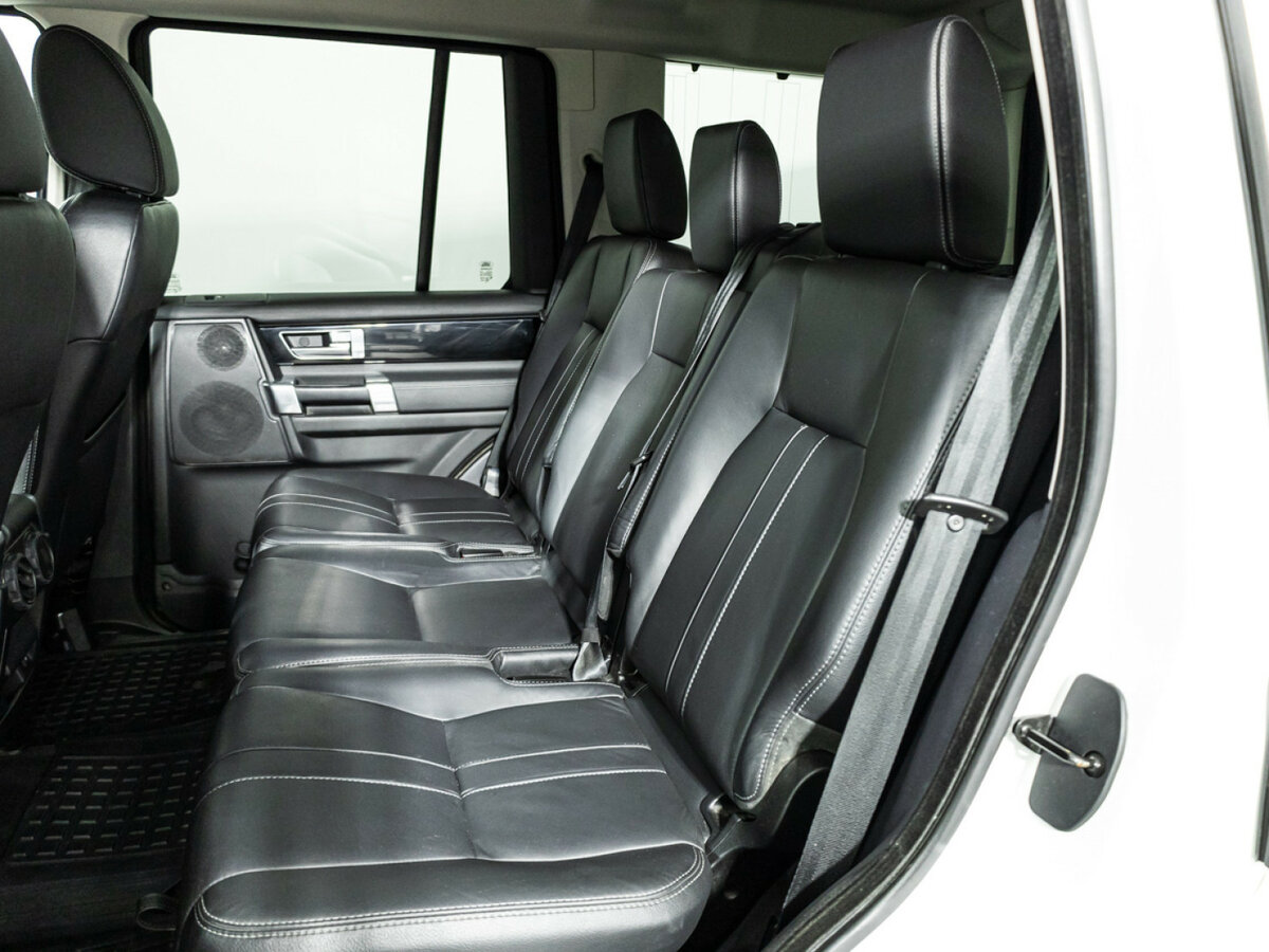 Land Rover Discovery IV Рестайлинг, 2015 Фото №8