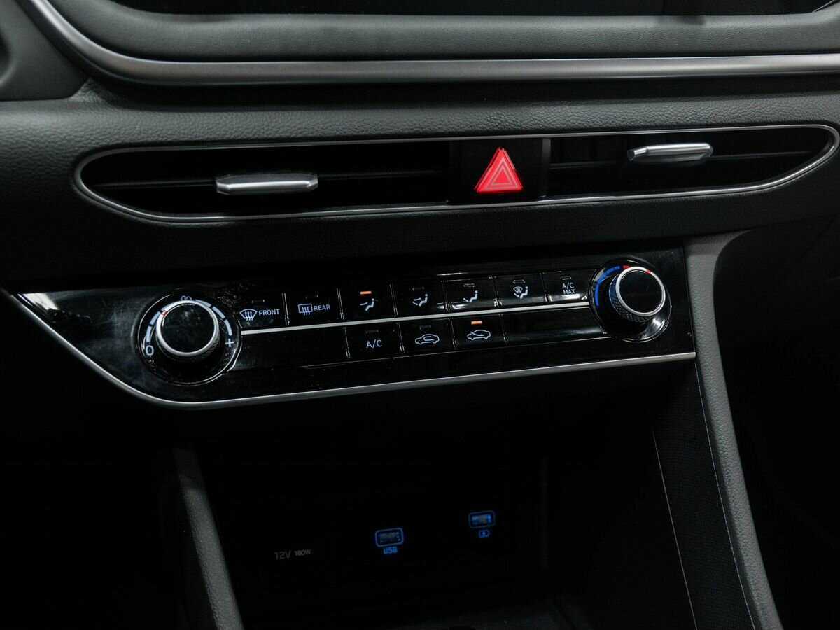 Hyundai Sonata, 2019 Фото №21