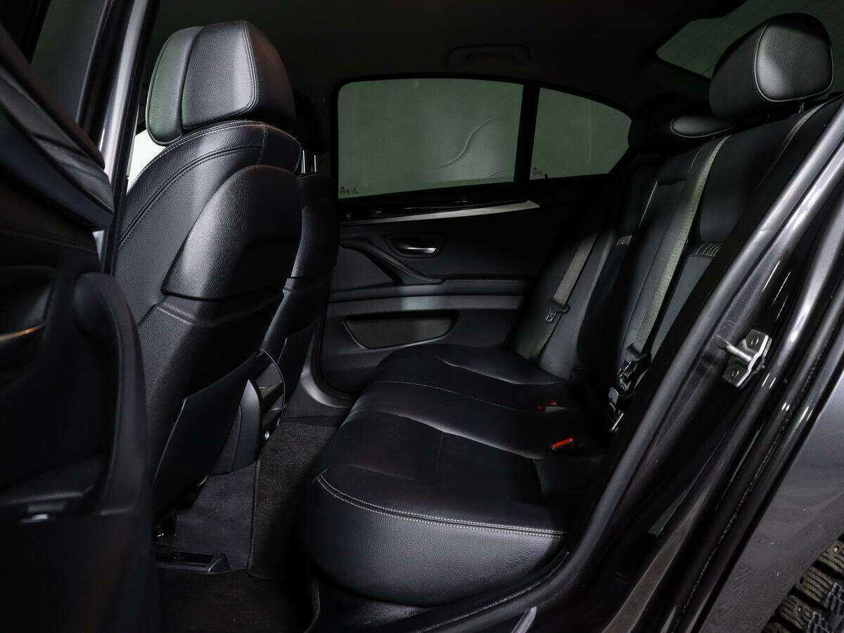 BMW 5 серии 530d xDrive, 2015 Фото №7
