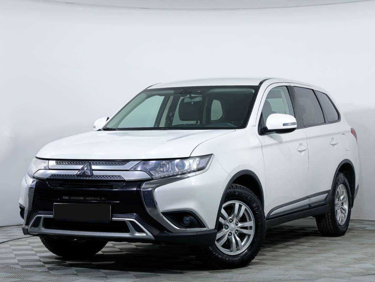 Mitsubishi Outlander, 2018 Фото №1