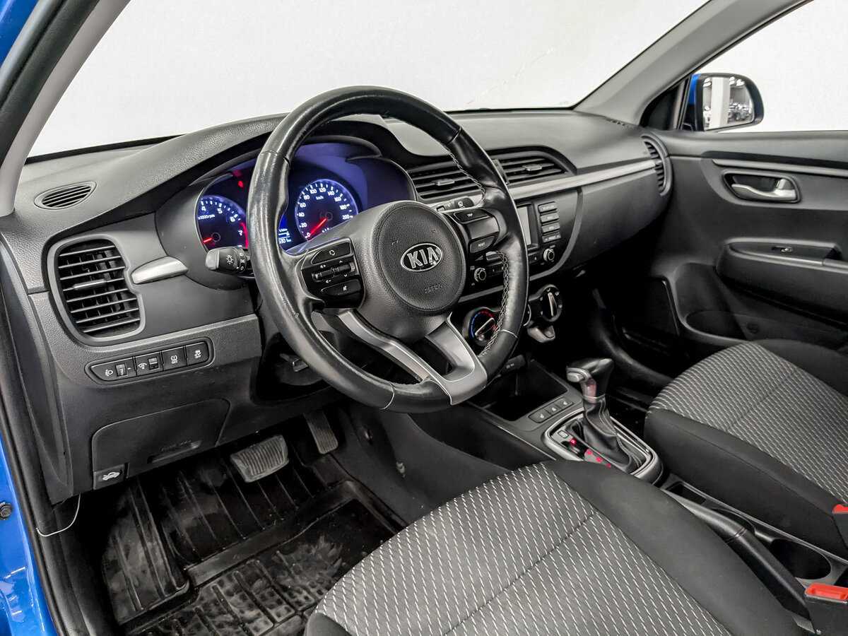 Kia Rio X-Line, 2020 Фото №16