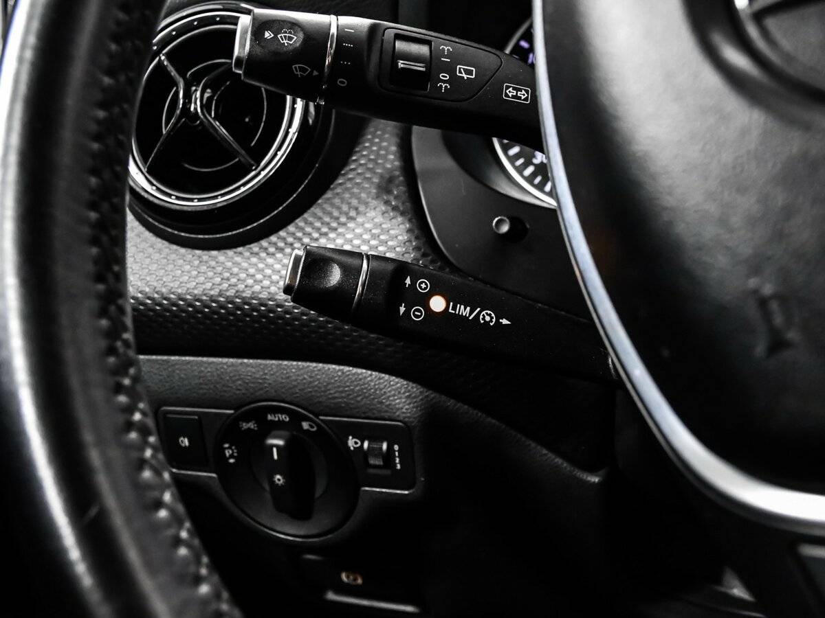 Mercedes-Benz A-Класс 180 III (W176), 2013 Фото №13