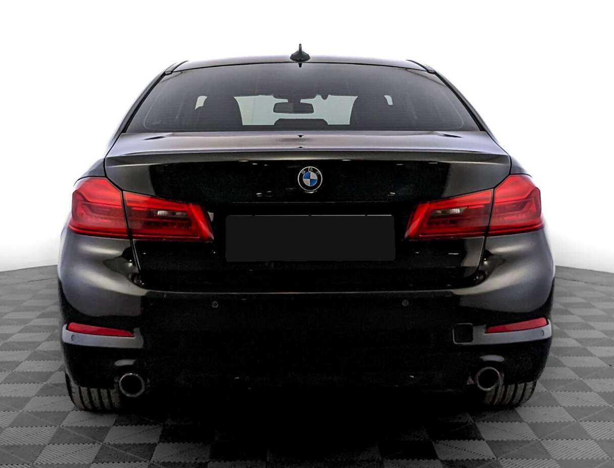 BMW 5 серии 520i, 2018 Фото №6