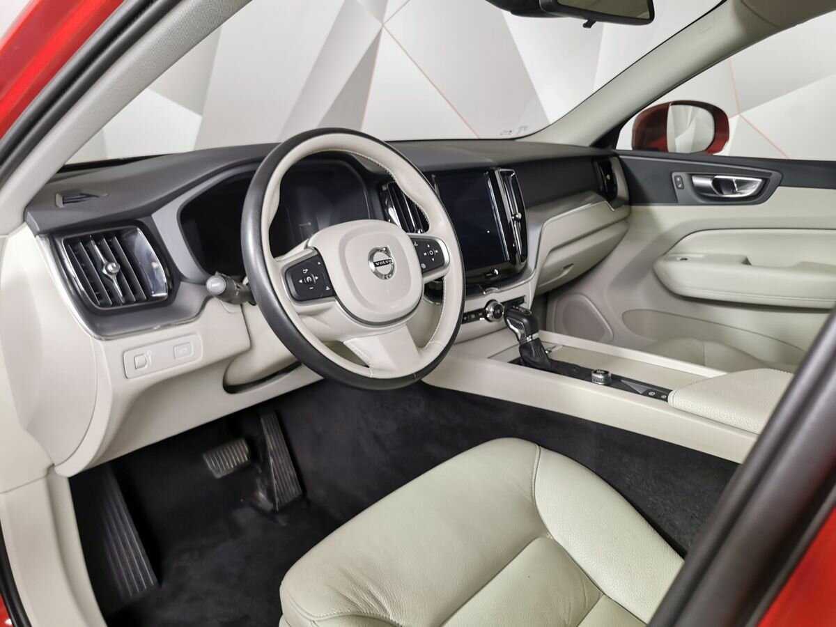 Volvo XC60, 2018 Фото №14