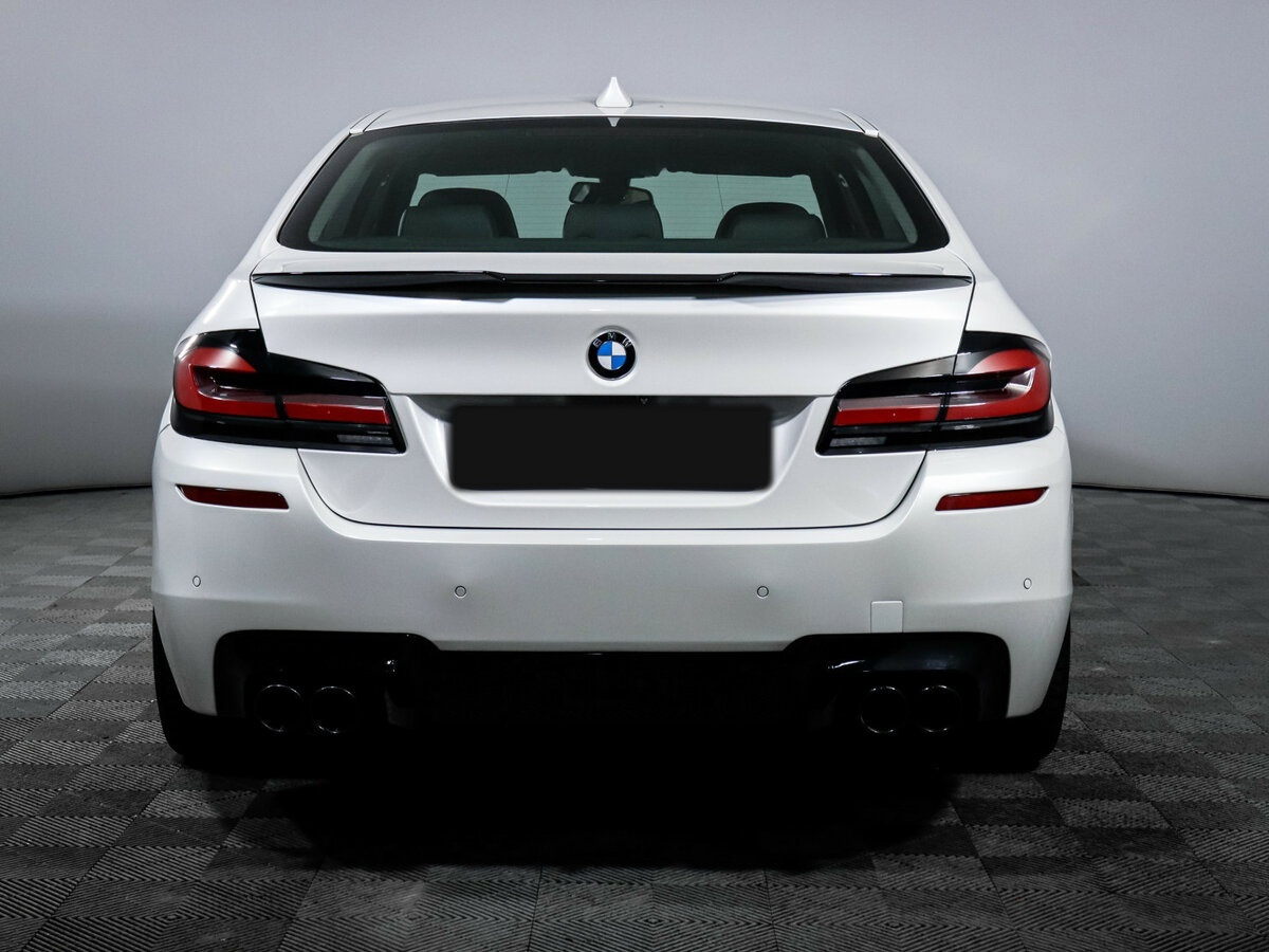 BMW 5 серии 530d xDrive VI (F10/F11/F07) Рестайлинг, 2016 Фото №5