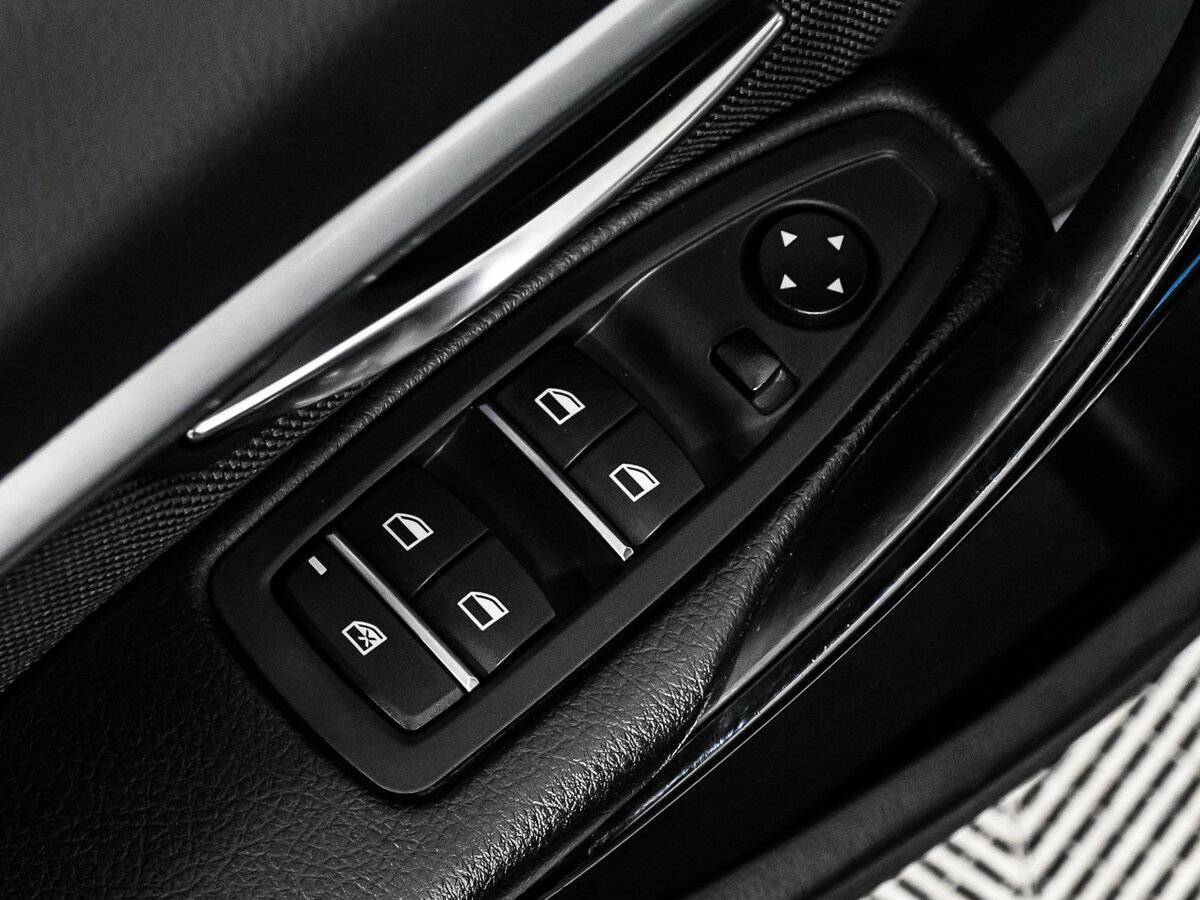 BMW 3 серии 320d xDrive, 2016 Фото №15