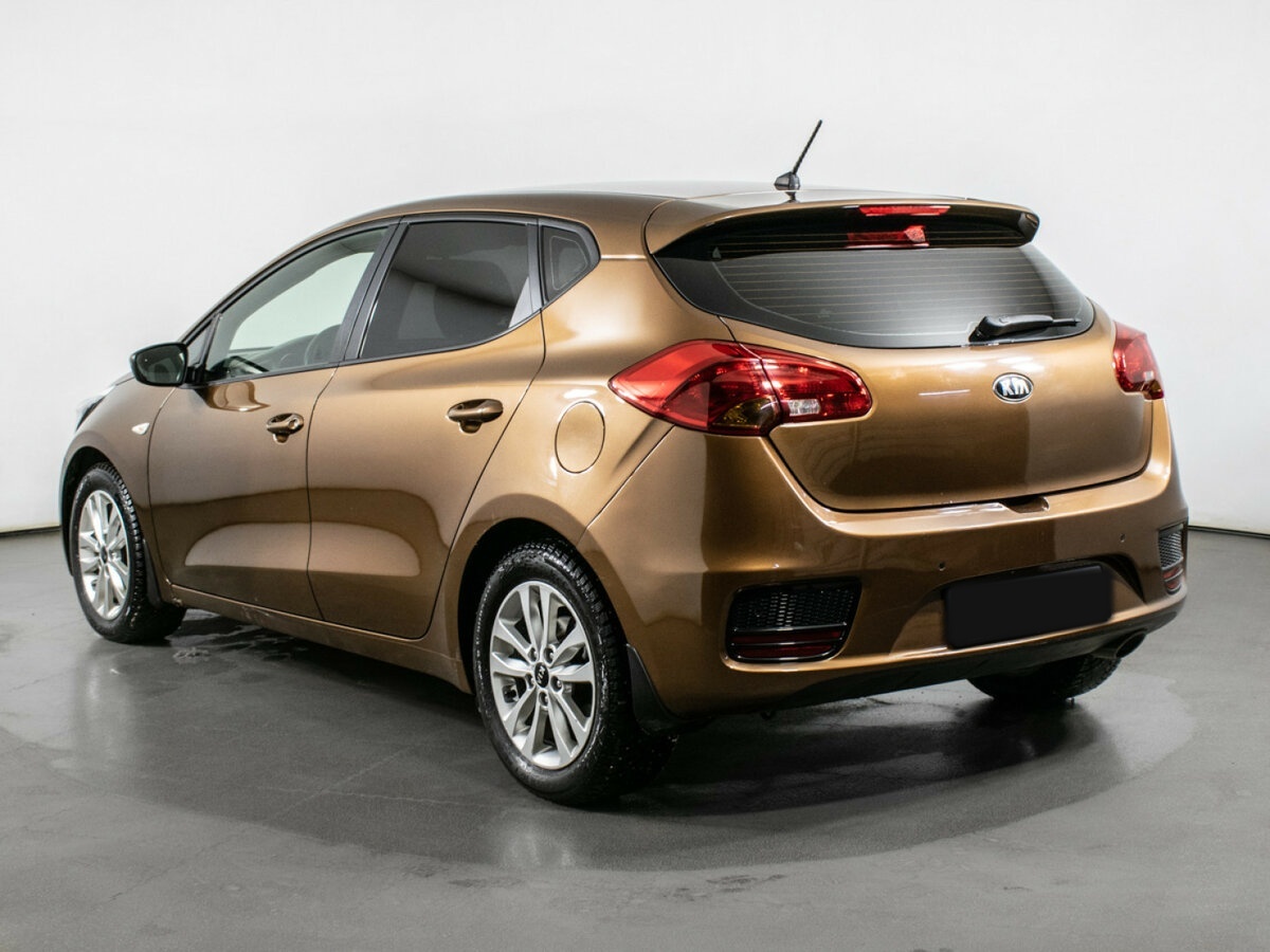 Kia Ceed II Рестайлинг, 2016 Фото №7