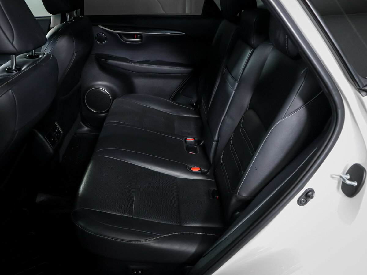 Lexus NX 200t I, 2015 Фото №8