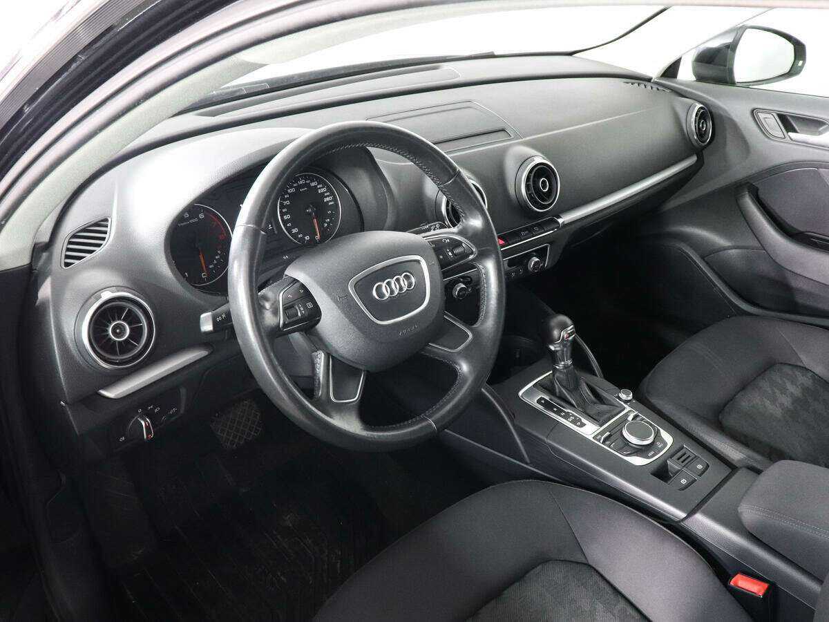Audi A3 Sportback, 2013 Фото №8