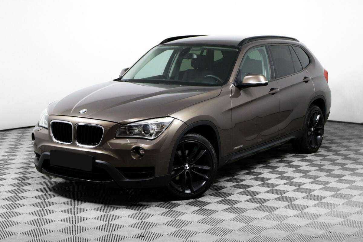 BMW X1 20i, 2013 Фото №1