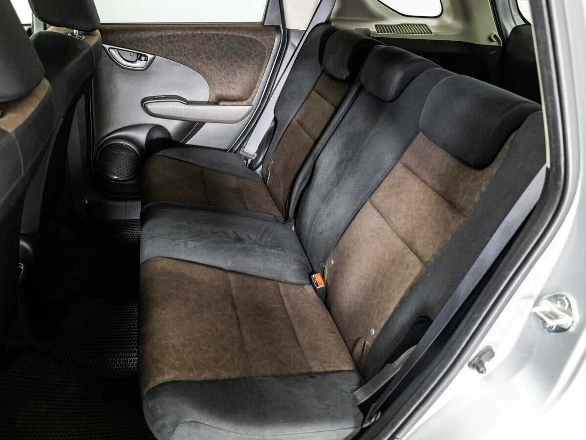 Honda Fit Shuttle, 2013 Фото №10