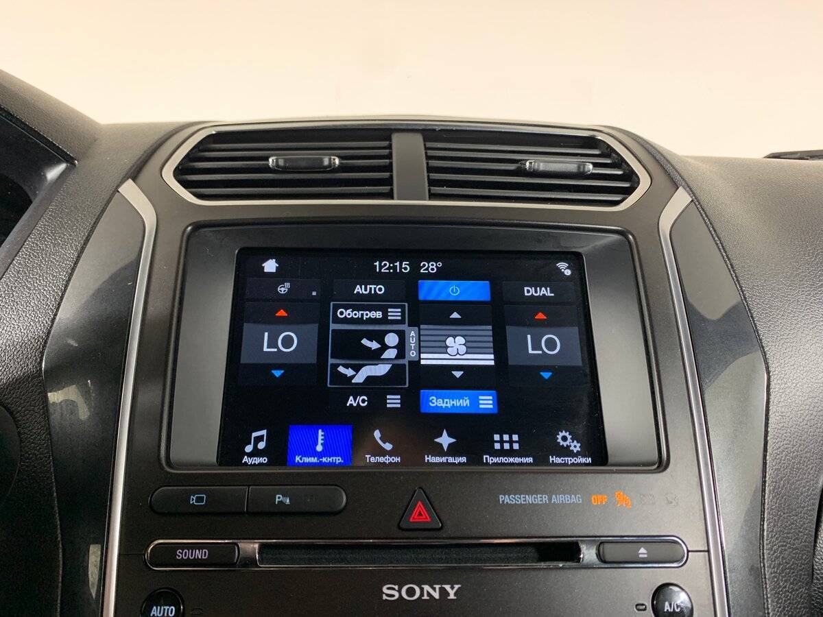 Ford Explorer, 2017 Фото №15