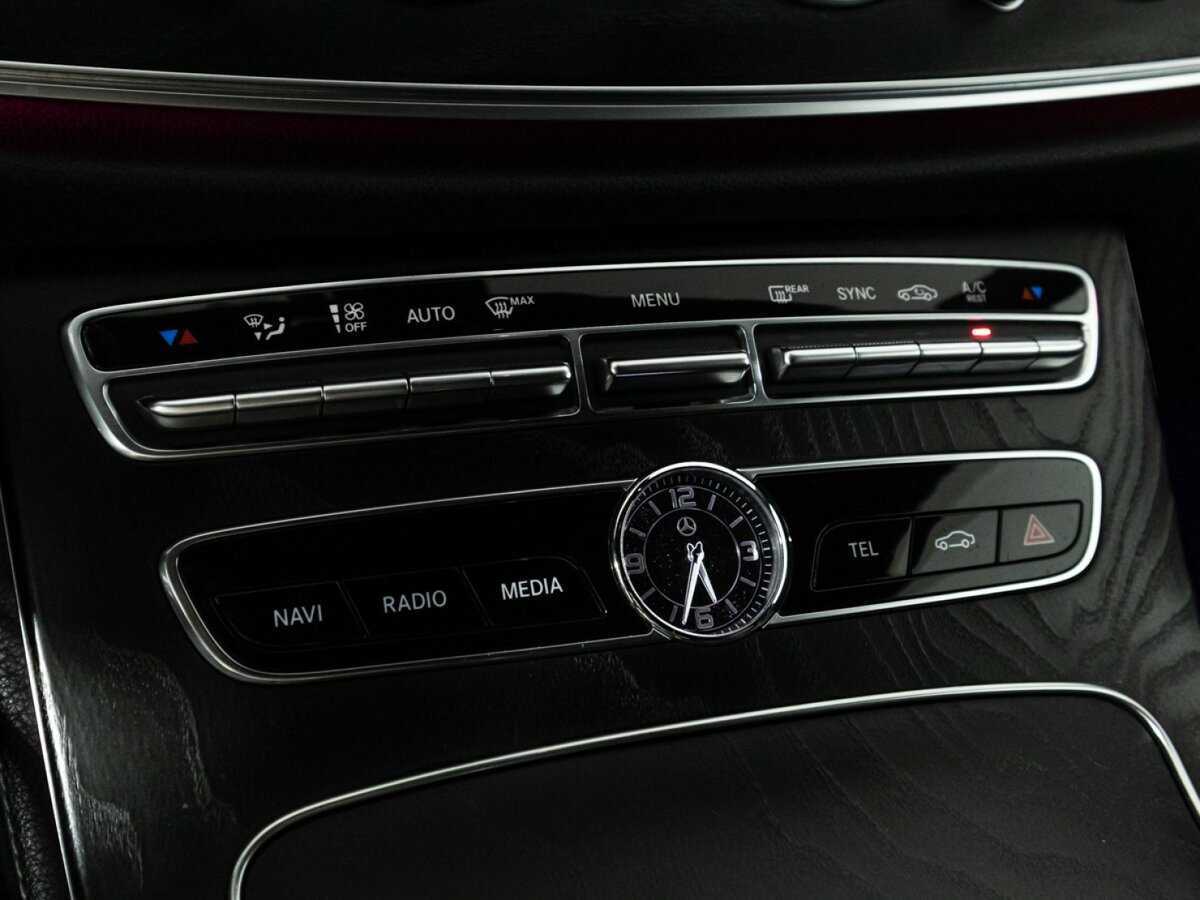 Mercedes-Benz E-Класс 220 d, 2019 Фото №17