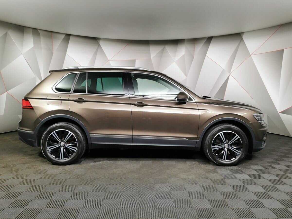 Volkswagen Tiguan, 2018 Фото №6