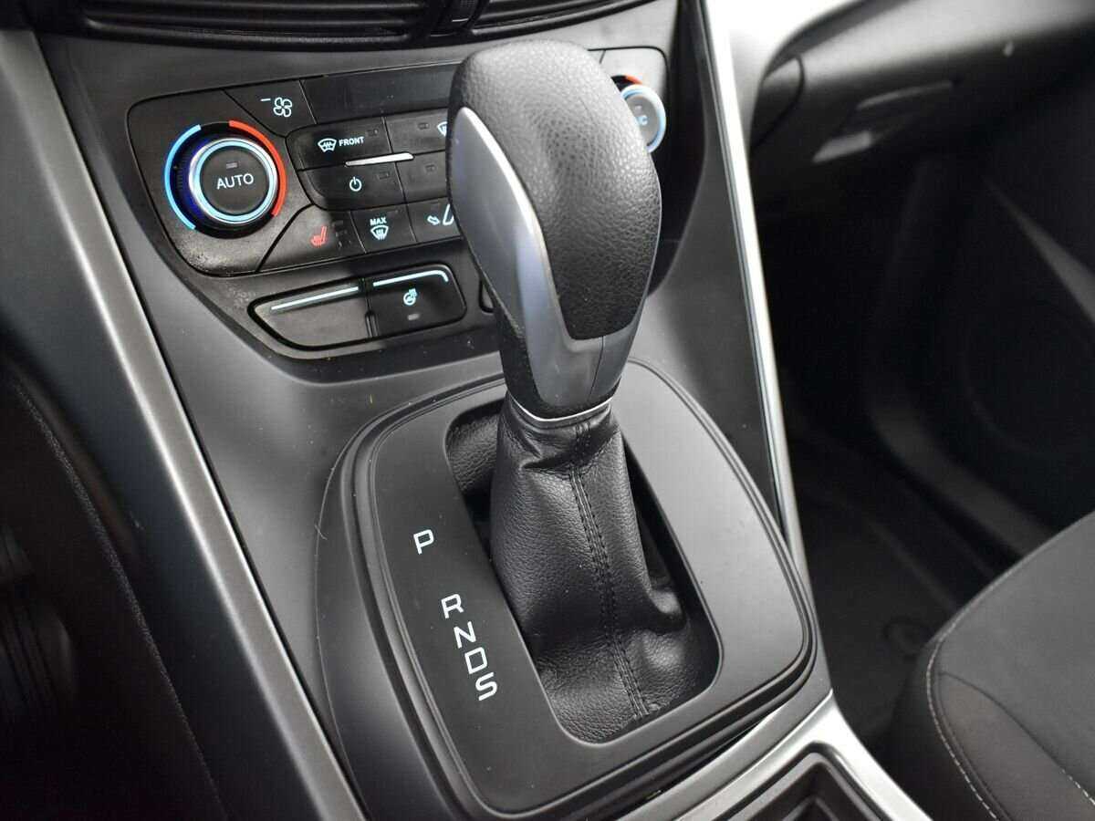 Ford Kuga, 2017 Фото №15