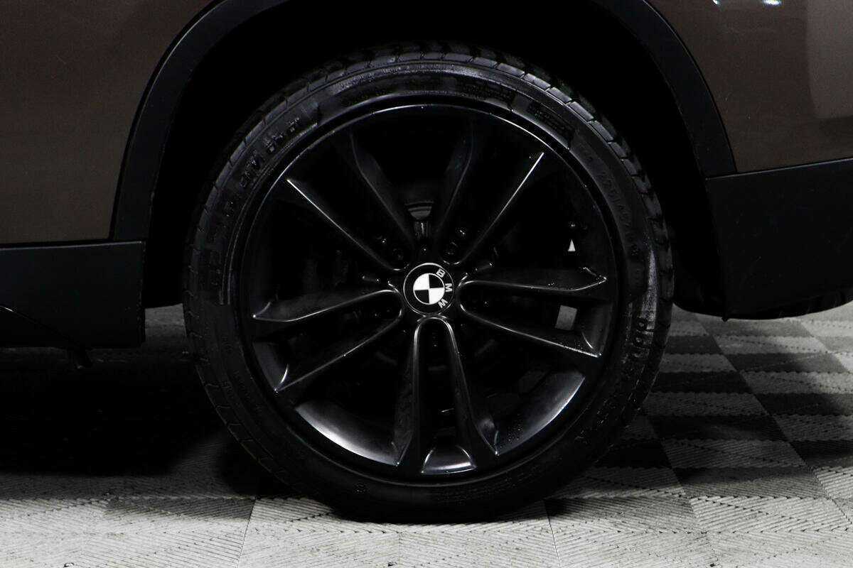 BMW X1 20i, 2013 Фото №14