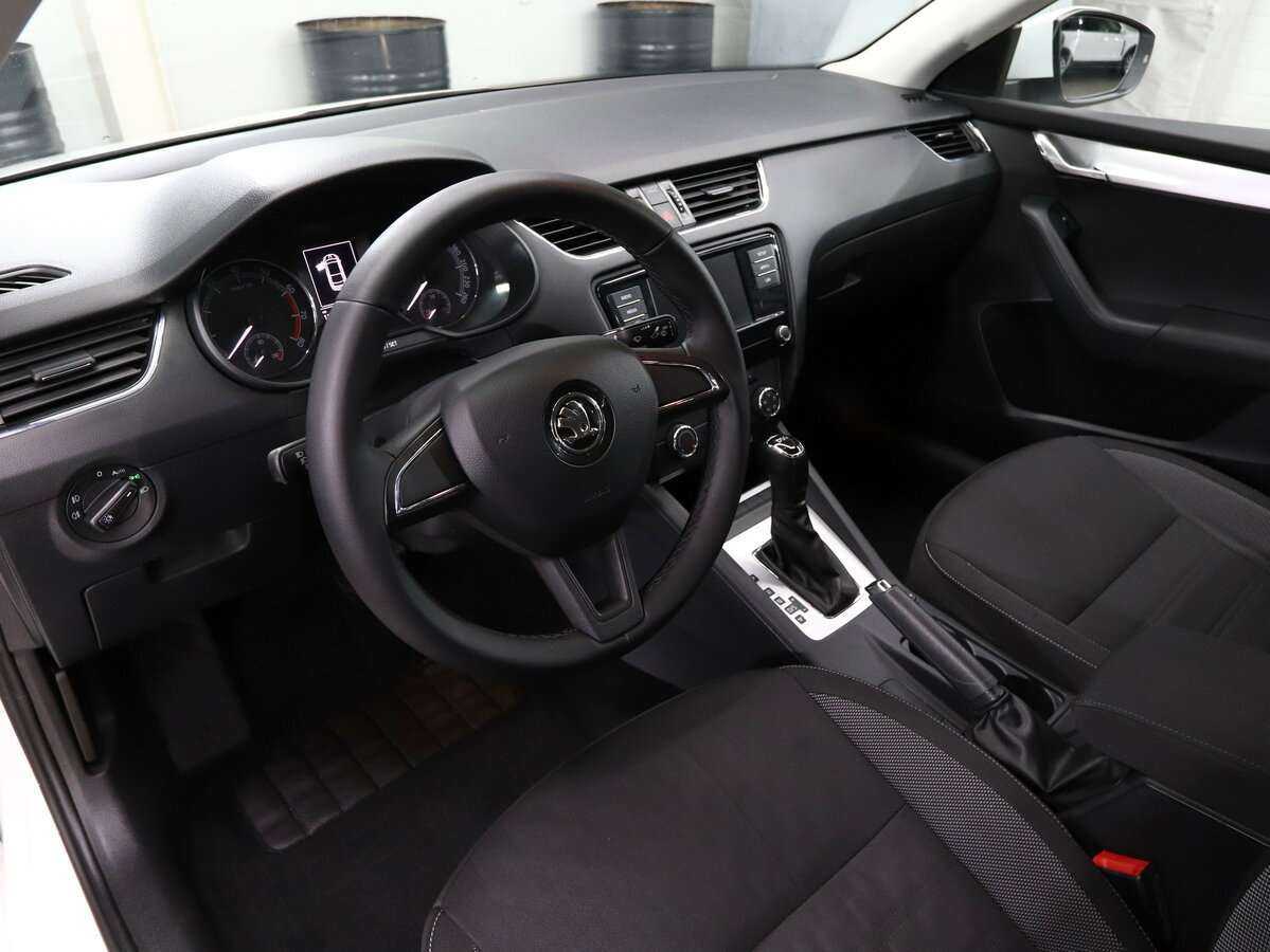 Skoda Octavia, 2018 Фото №8