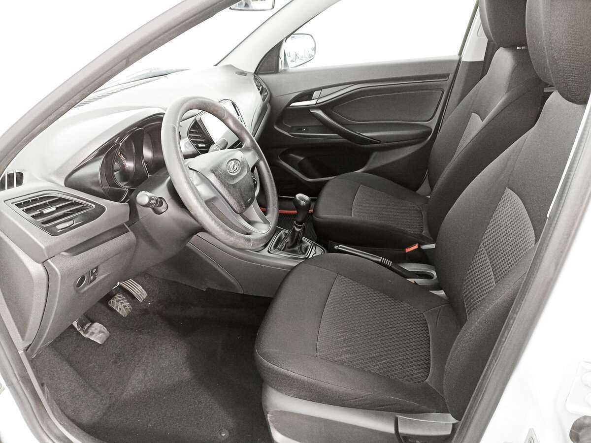 Lada (ВАЗ) Vesta, 2019 Фото №12