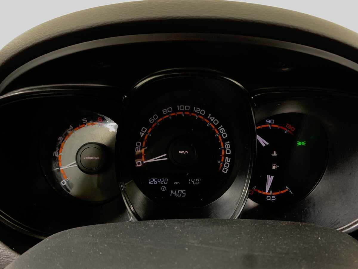 Lada (ВАЗ) Vesta SW, 2018 Фото №15