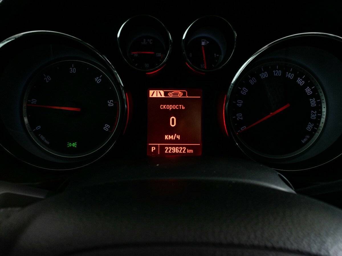 Opel Insignia, 2012 Фото №13