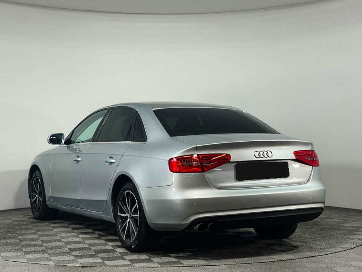 Audi A4, 2013 Фото №6