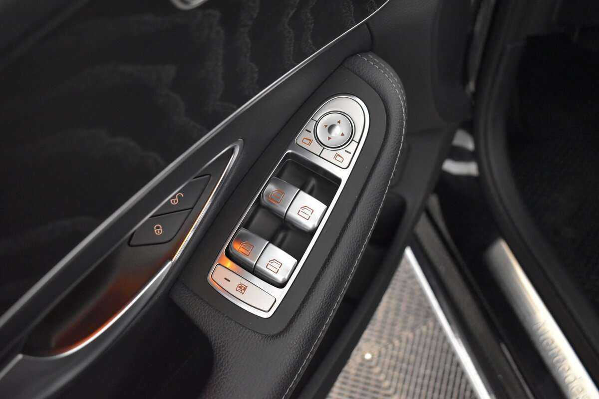 Mercedes-Benz C-Класс 180, 2019 Фото №7