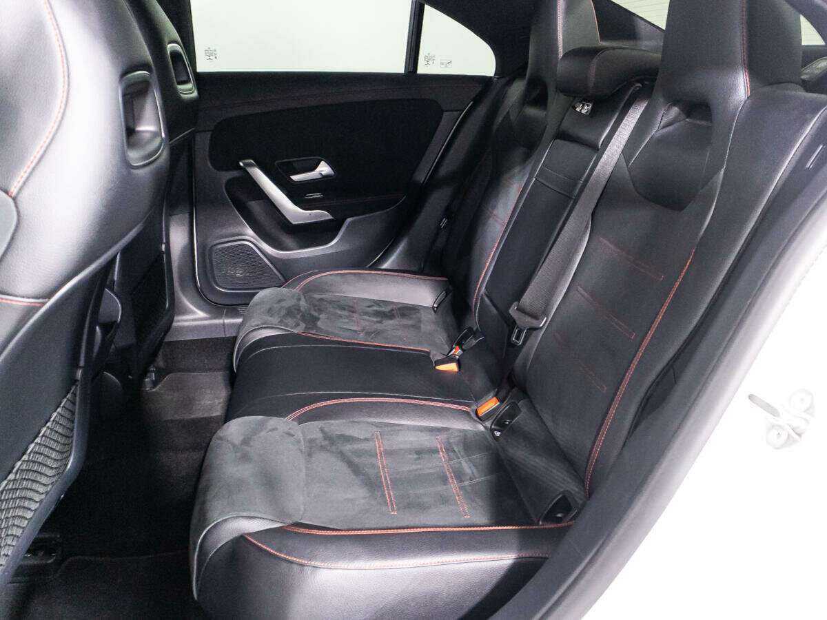 Mercedes-Benz CLA 200, 2019 Фото №10