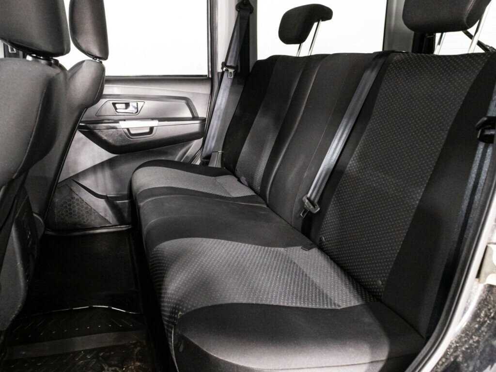 УАЗ Patriot, 2018 Фото №8