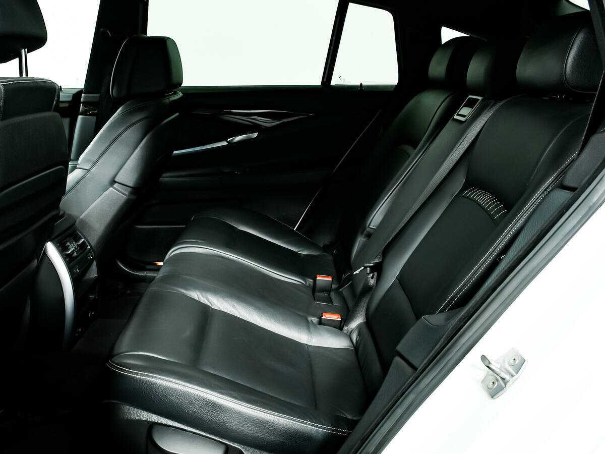 BMW 5 серии Gran Turismo 535i xDrive, 2013 Фото №11