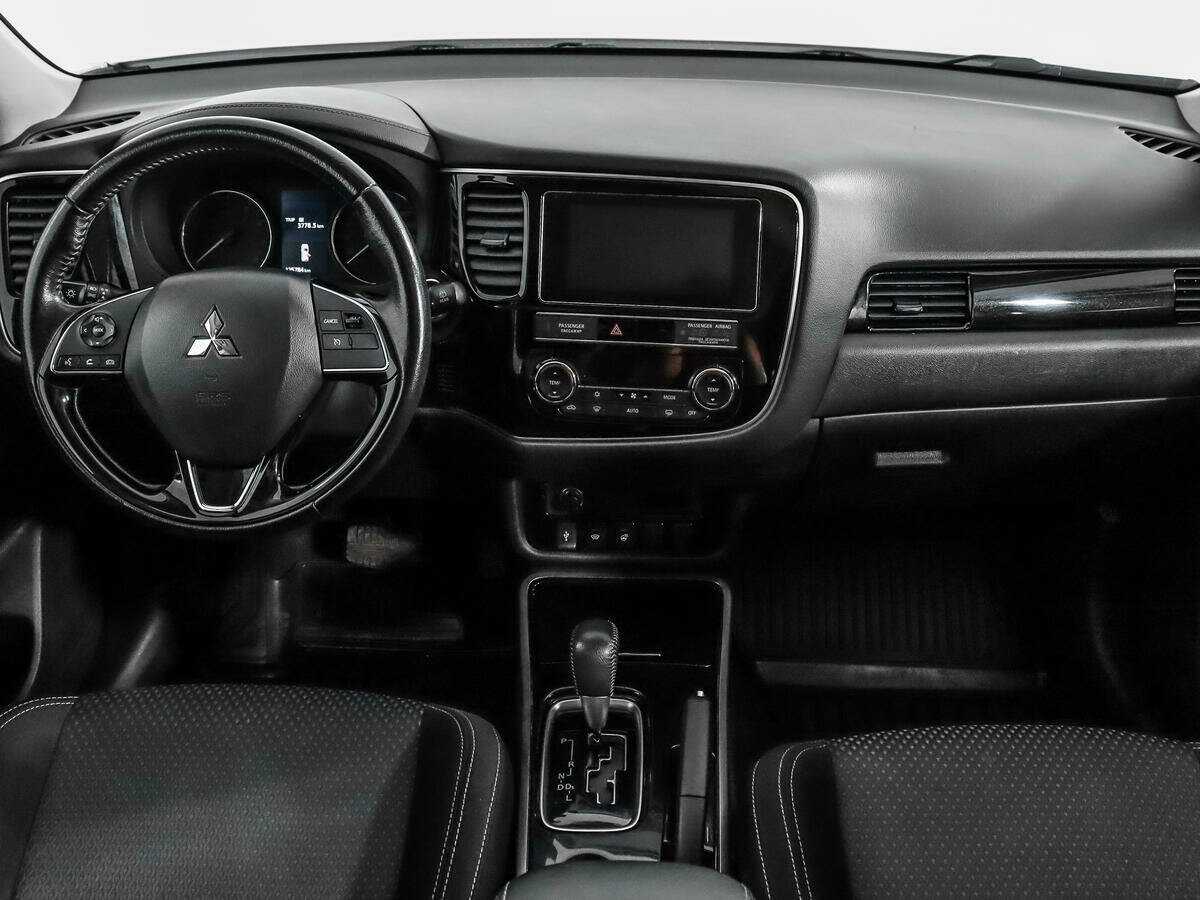 Mitsubishi Outlander, 2020 Фото №13