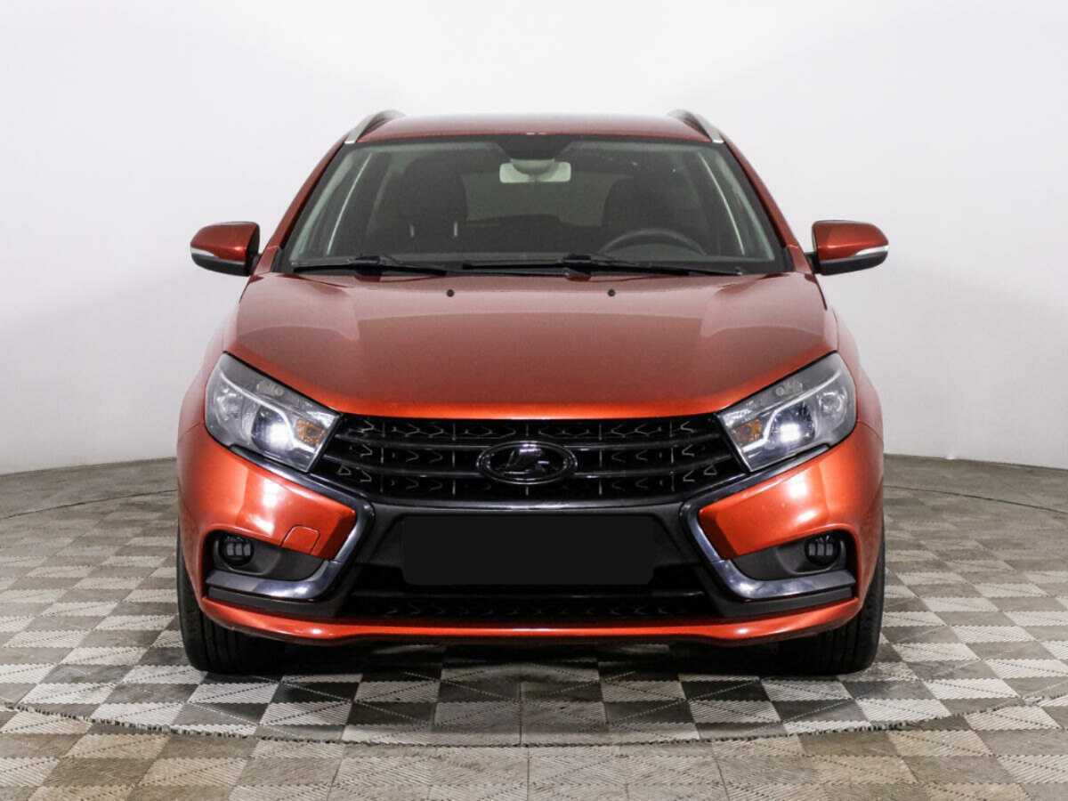 Lada (ВАЗ) Vesta SW, 2018 Фото №2