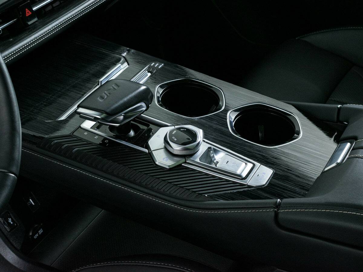 Changan UNI-K, 2023 Фото №18