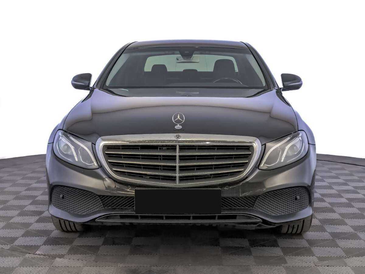 Mercedes-Benz E-Класс 200, 2018 Фото №2