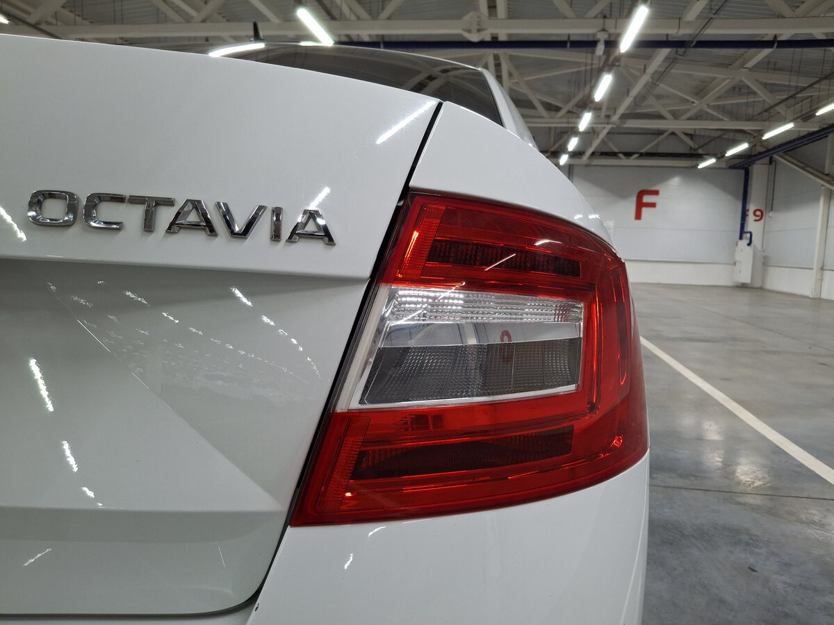 Skoda Octavia III (A7) Рестайлинг, 2018 Фото №9