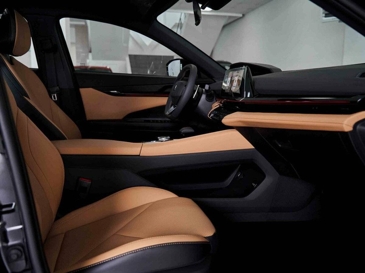 Changan UNI-V, 2024 Фото №19