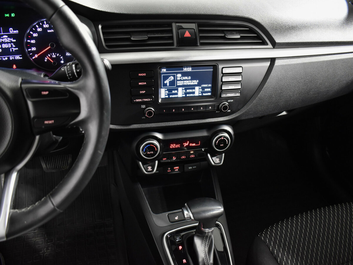 Kia Rio X-Line IV, 2018 Фото №18