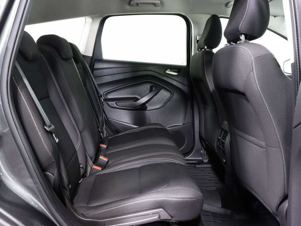 Ford Kuga, 2017 Фото №14