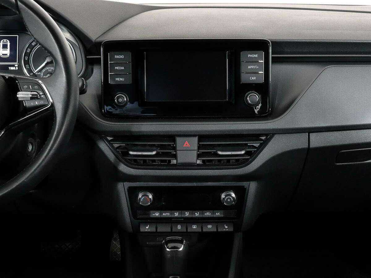 Skoda Rapid, 2020 Фото №8