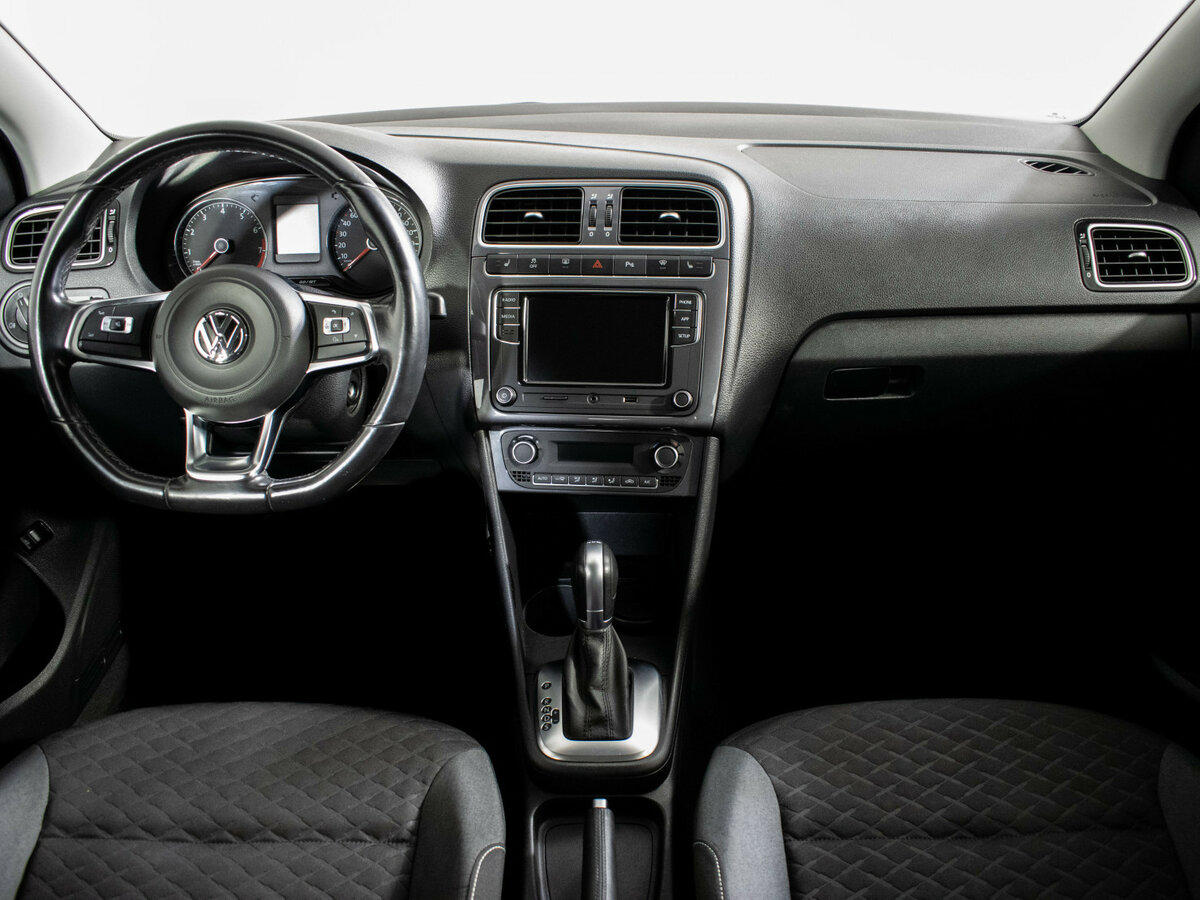 Volkswagen Polo V Рестайлинг, 2018 Фото №11