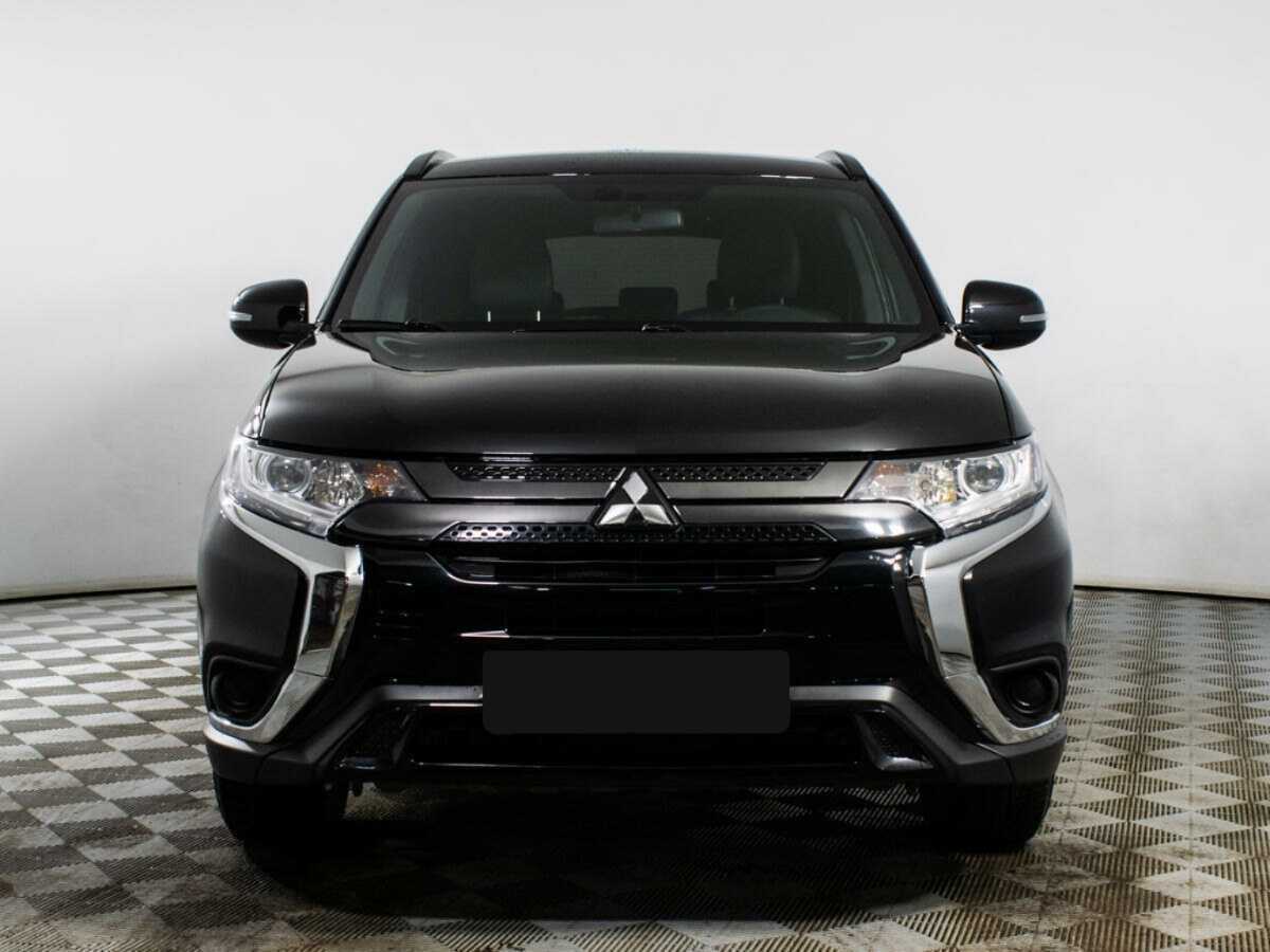 Mitsubishi Outlander, 2021 Фото №2